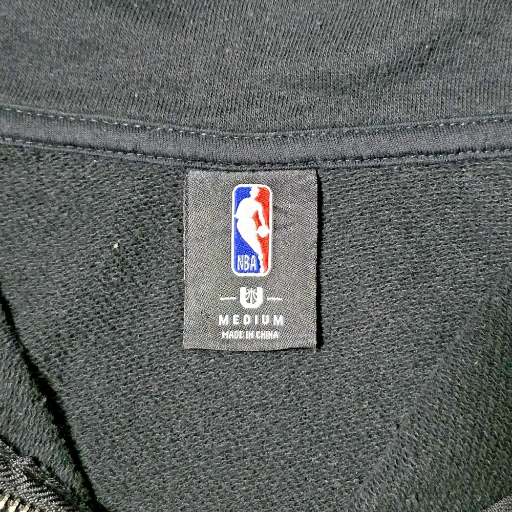 Chicago Bulls NBA Quarter-Zip Pullover Sweatshirt - Checkerboard Crop - Medium